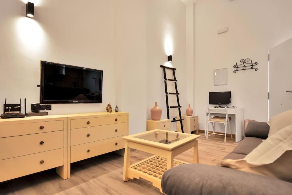 Moderno Loft En El Corazon Historico De Estepona - Casa Pepita 17 Zewnętrze zdjęcie